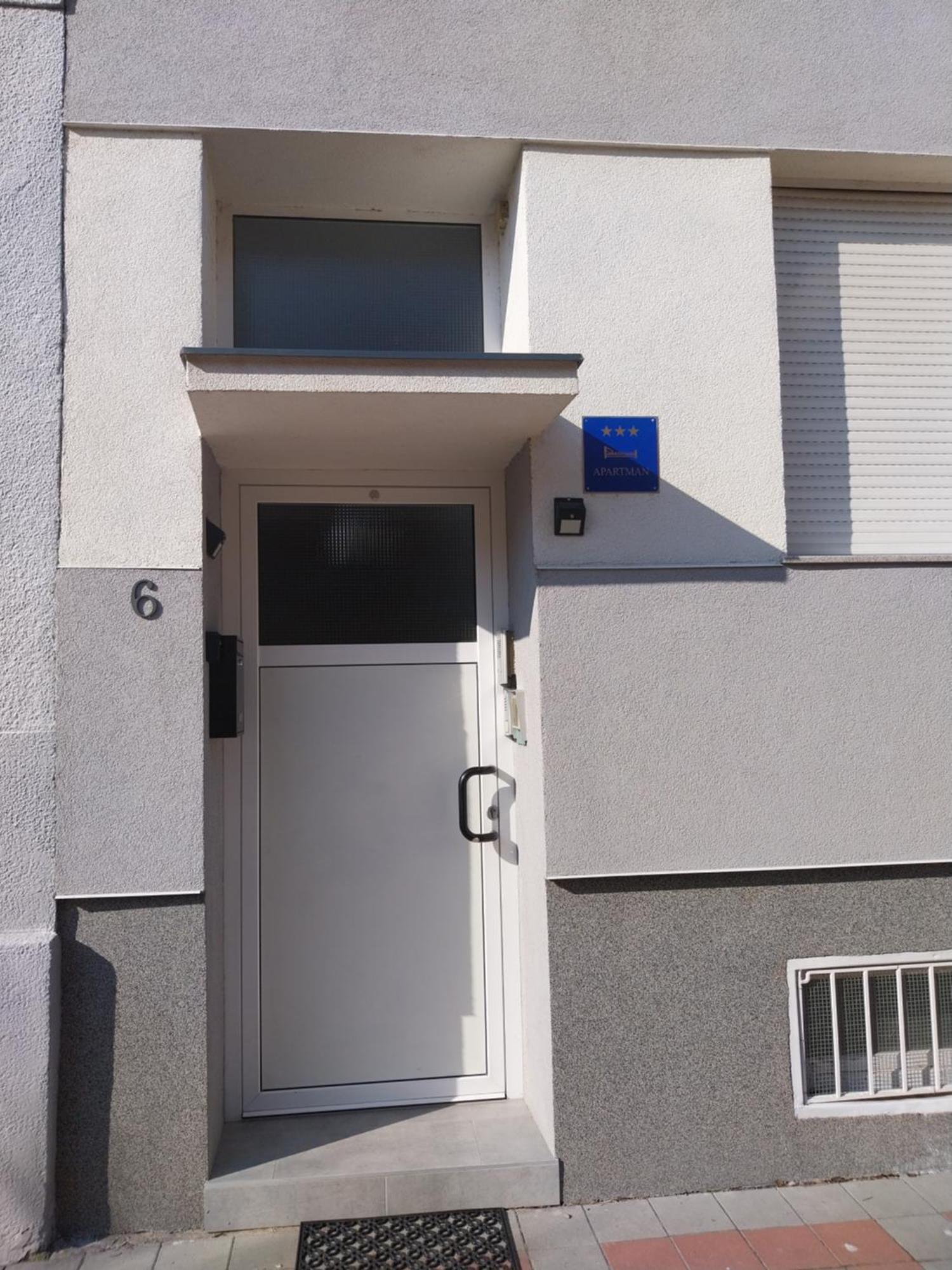 אוסילק Apartman Bloom מראה חיצוני תמונה
