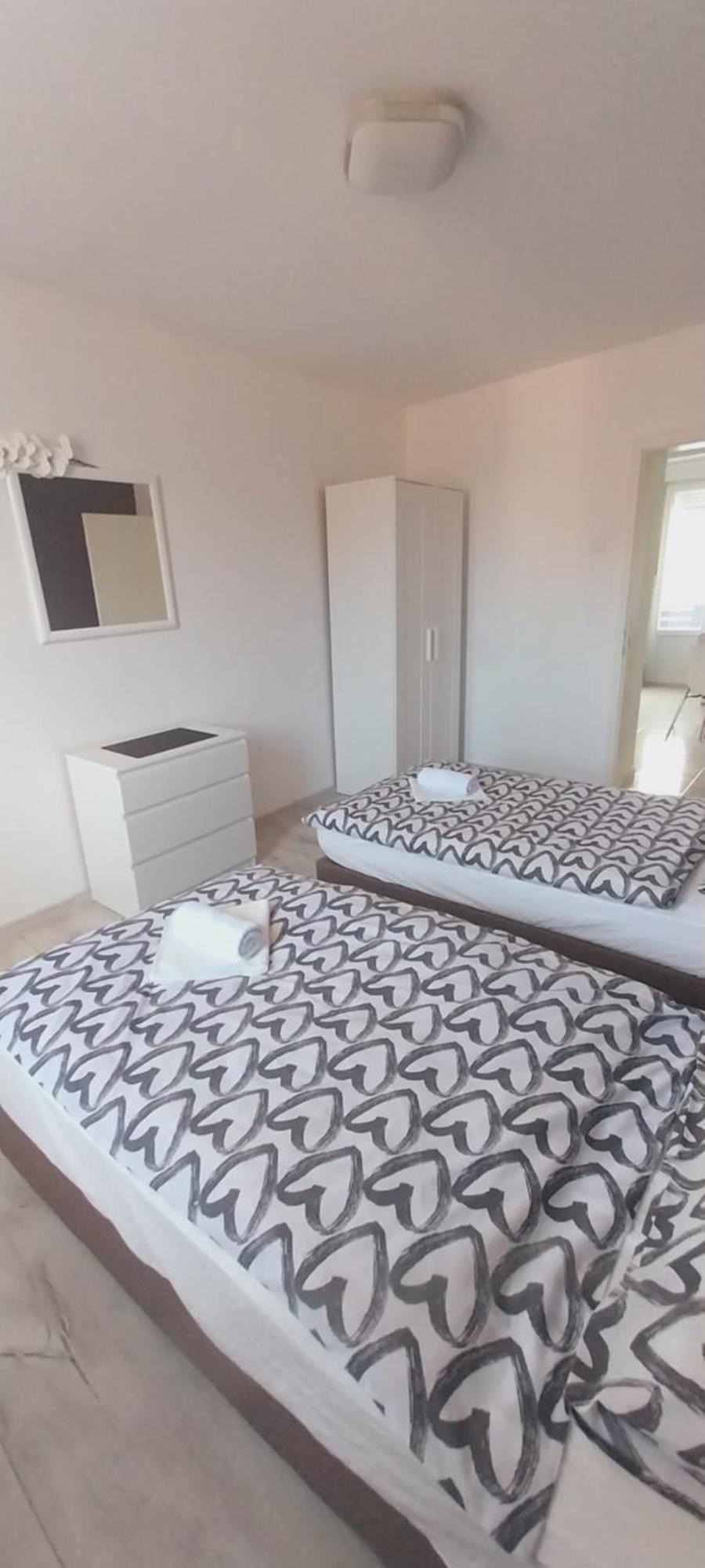 אוסילק Apartman Bloom מראה חיצוני תמונה